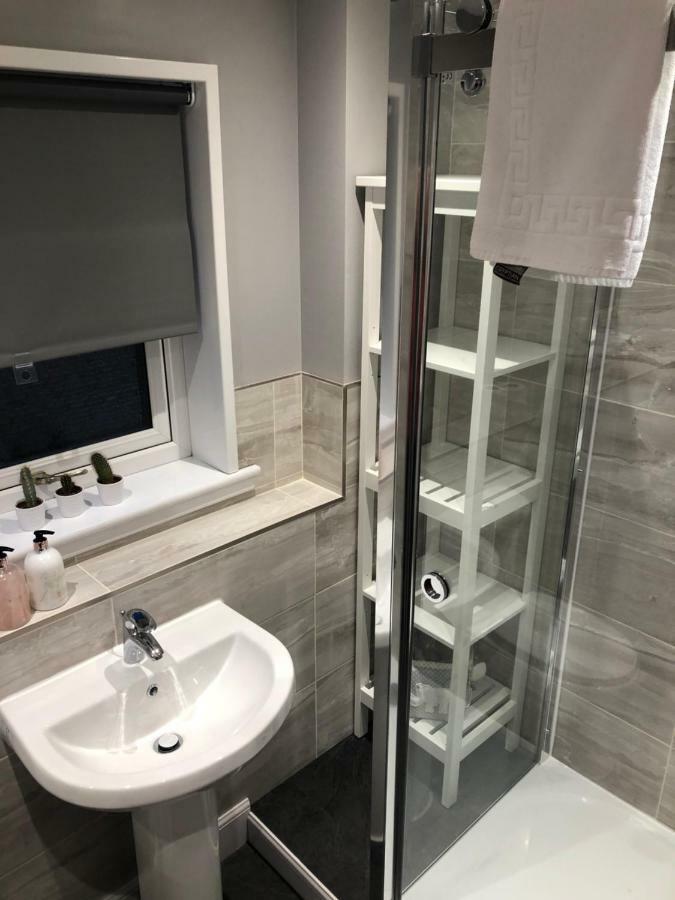L&H Apartments 인버네스 외부 사진