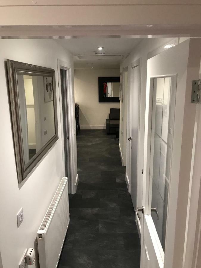 L&H Apartments 인버네스 외부 사진
