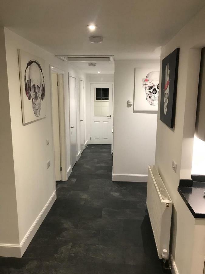 L&H Apartments 인버네스 외부 사진